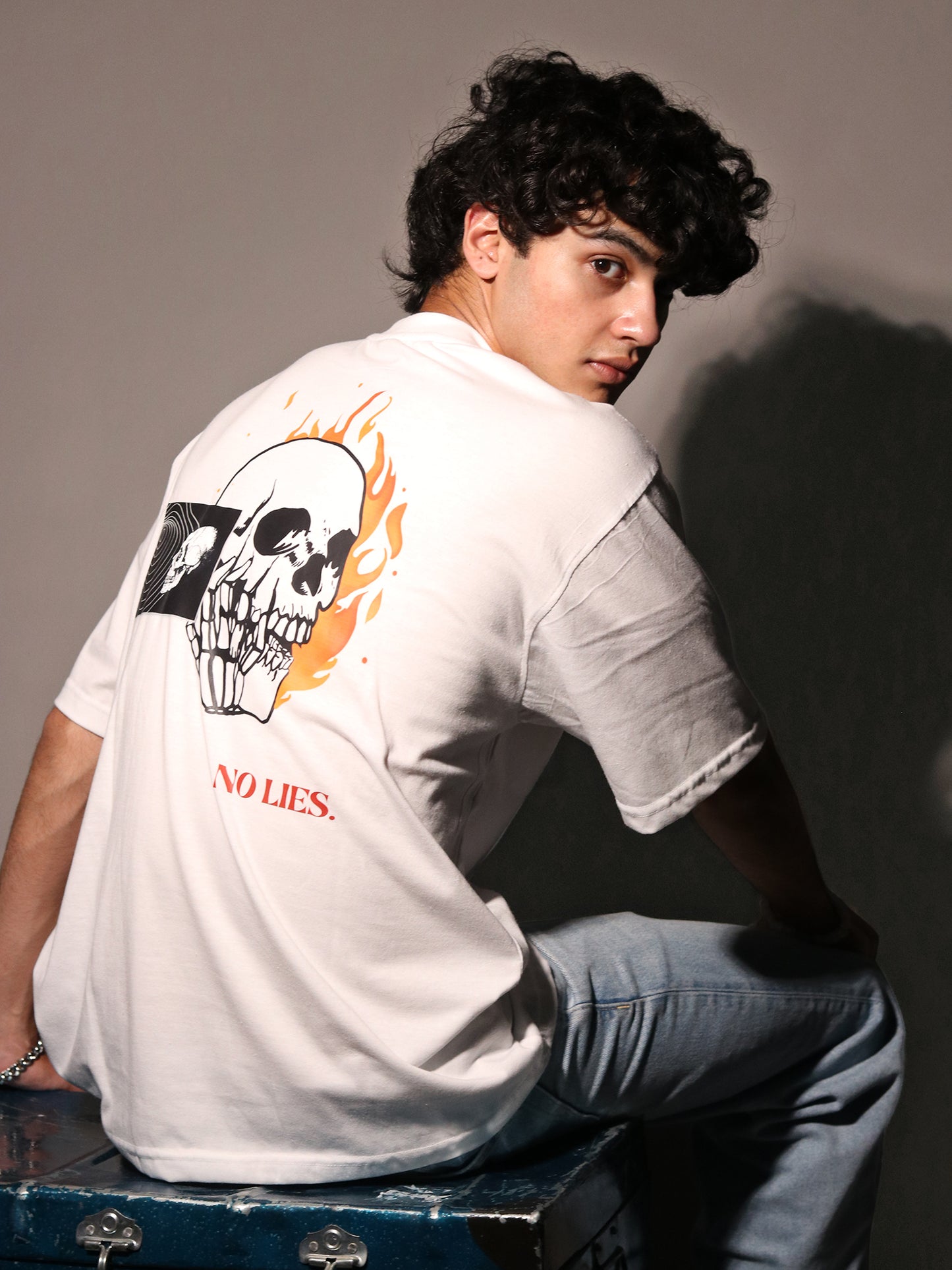 Unisex No Lies Oversized T-shirt