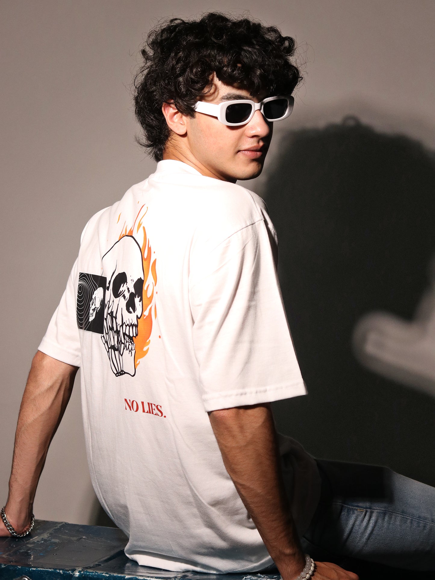 Unisex No Lies Oversized T-shirt